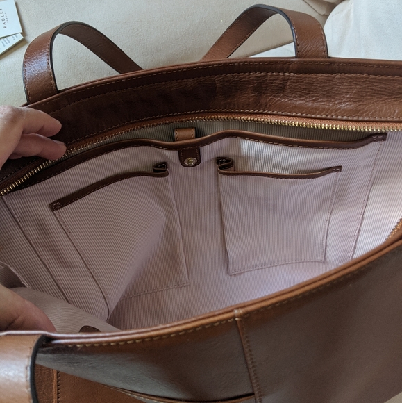 Radley London Greyfriar's Garden Zip-Top Tote -EUC - Picture 12 of 16